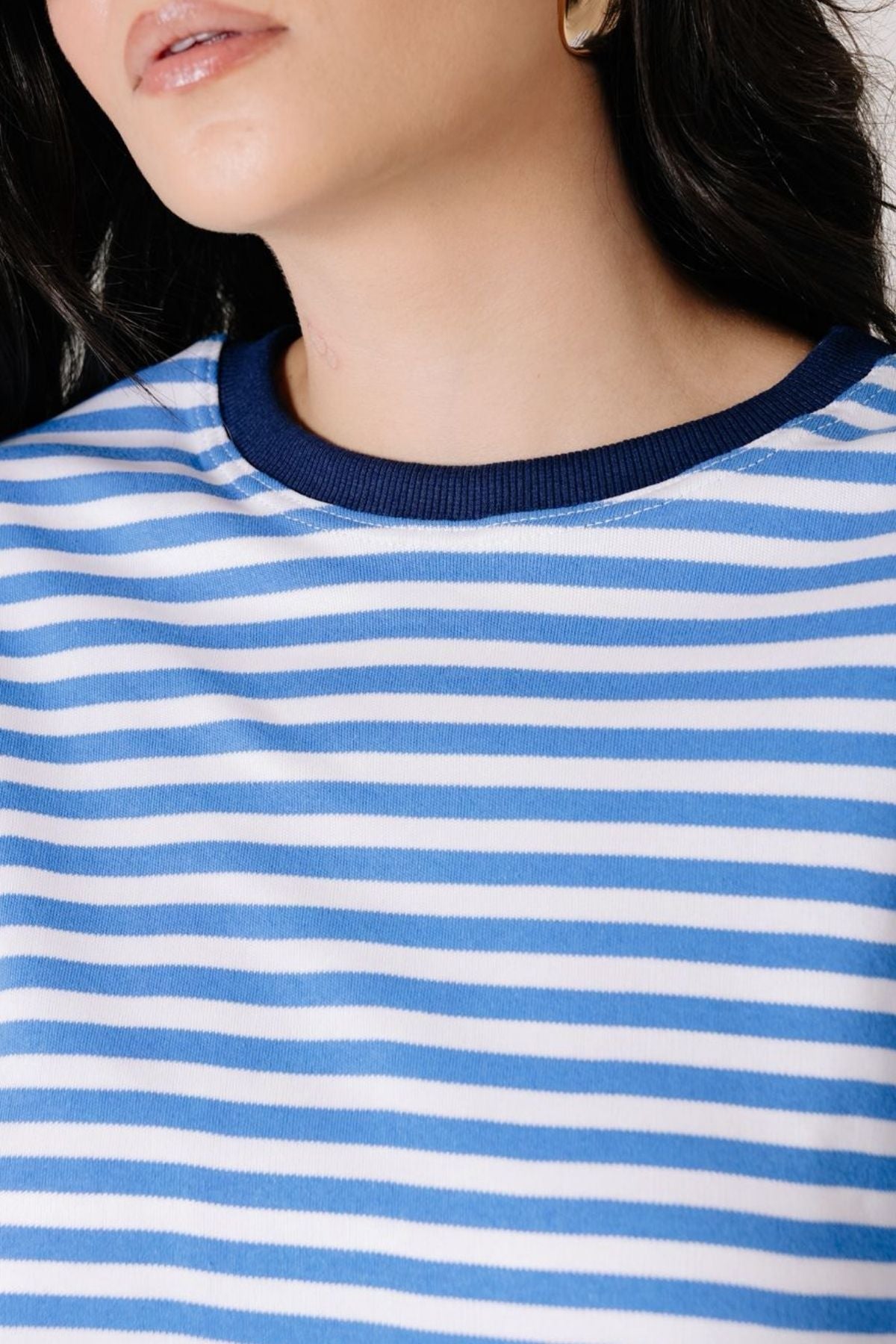 T-SHIRT OVER LISTRADA