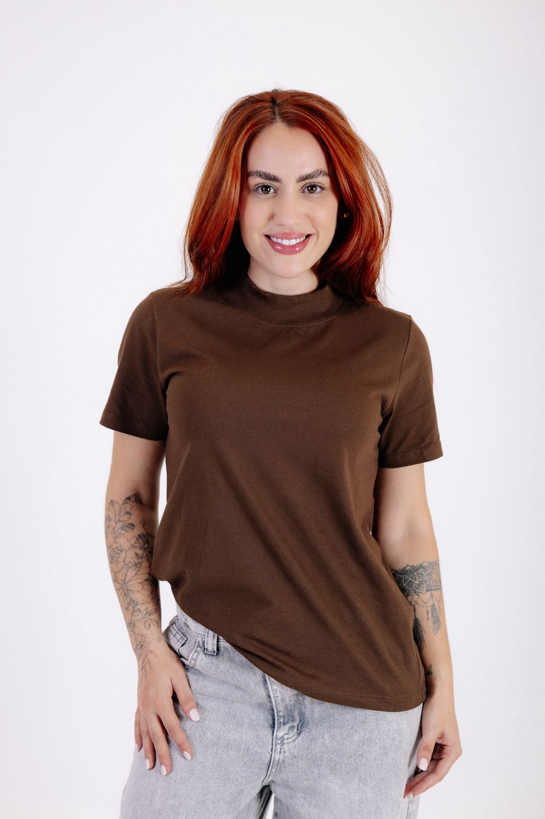 T-SHIRT EM ALGODÃO - CARLI