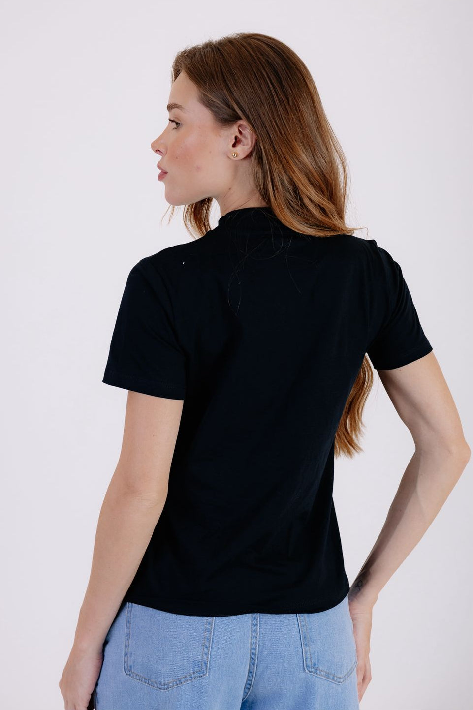 T-SHIRT EM ALGODÃO - CARLI