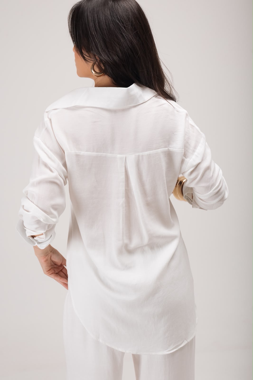 CONJUNTO DE CAMISA MANGA LONGA E CALÇA PANTALONA