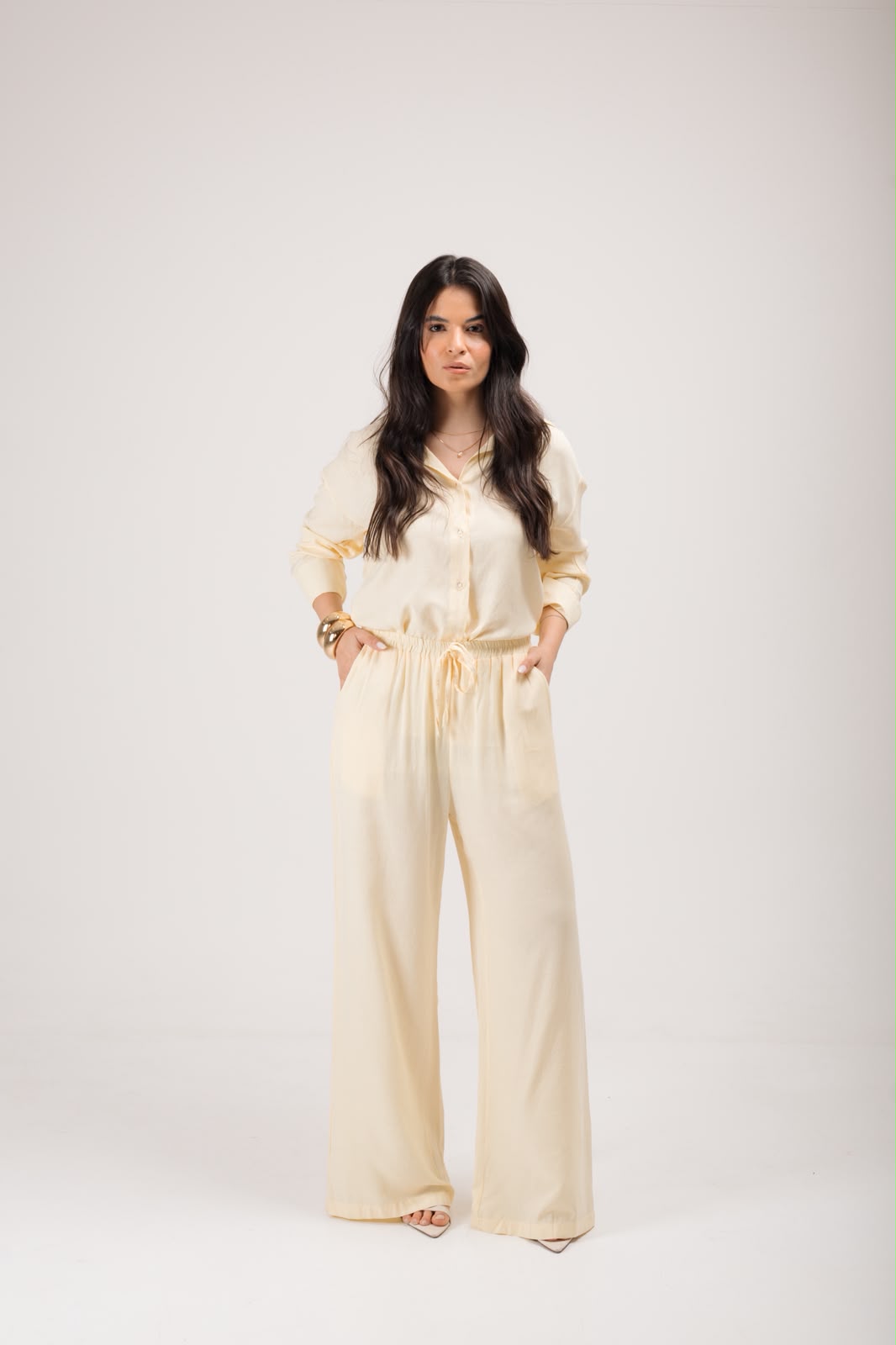 CONJUNTO DE CAMISA MANGA LONGA E CALÇA PANTALONA